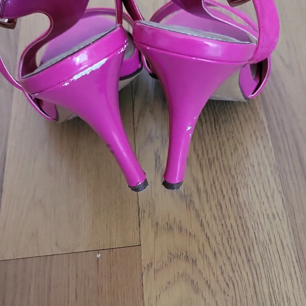 East 5th sandals 8.5 M - Picture 3 of 5